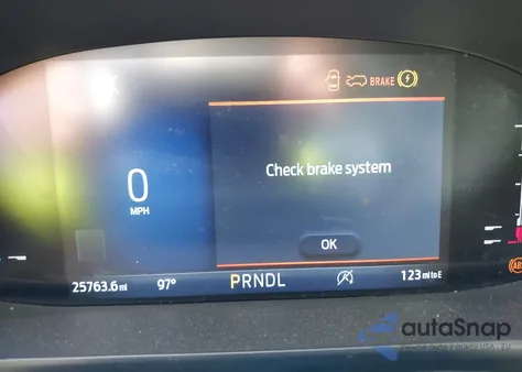 2024 Ford Escape Active z USA, uszkodzony, nr VIN 1FMCU0GN8RUA82631